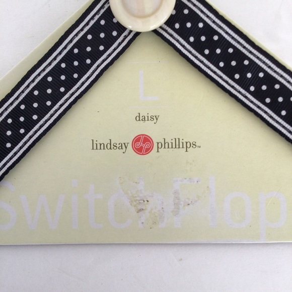 LINDSAY PHILLIPS SWITCH FLOPS LARGE - Picture 3 of 8